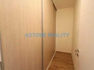 Prodej bytu 2+kk, Praha - Žižkov, Olšanská, 51 m2
