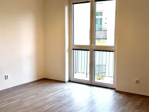 Pronájem bytu 2+1, Praha - Vršovice, Ruská, 52 m2