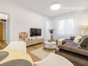 Pronájem bytu 2+kk, Vestec, U Strouhy, 41 m2