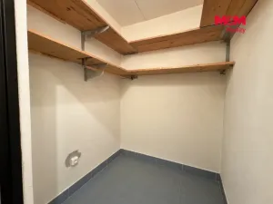Prodej bytu 3+1, Olomouc - Hejčín, Jarmily Glazarové, 75 m2
