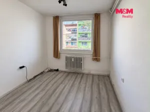 Prodej bytu 3+1, Lubenec, Pražská, 66 m2