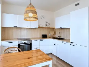 Pronájem bytu 2+kk, Praha - Třebonice, U Radosti, 55 m2