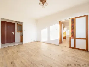 Pronájem bytu 3+1, Brno - Kohoutovice, Axmanova, 73 m2