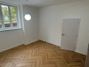 Prodej kanceláře, Praha - Nusle, Nad studánkou, 38 m2