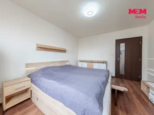 Prodej bytu 4+1, Karlovy Vary - Bohatice, Lomená, 84 m2
