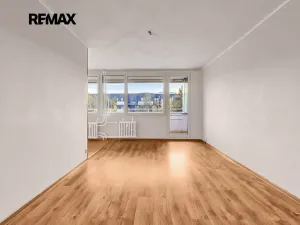 Prodej bytu 3+1, Praha - Prosek, Vysočanská, 82 m2