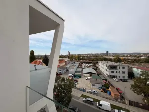Pronájem bytu 3+kk, Brno, Komárovská, 78 m2