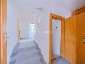 Prodej rodinného domu, Lukov, Za Humny, 376 m2
