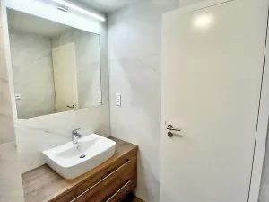 Pronájem bytu 2+kk, Praha - Vinohrady, Londýnská, 48 m2