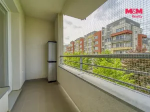 Pronájem bytu 2+kk, Praha, Sazovická, 47 m2