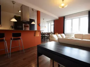 Pronájem bytu 2+kk, Praha - Vršovice, Vršovická, 79 m2