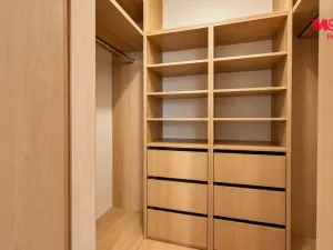 Pronájem bytu 4+kk, Olomouc - Hodolany, Nezvalova, 117 m2