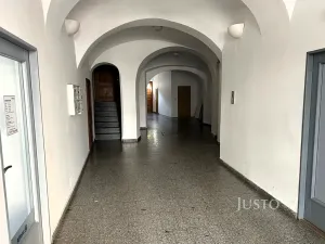 Pronájem kanceláře, Písek, Chelčického, 37 m2