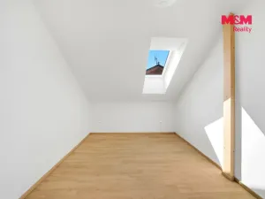 Prodej rodinného domu, Chocerady, 142 m2