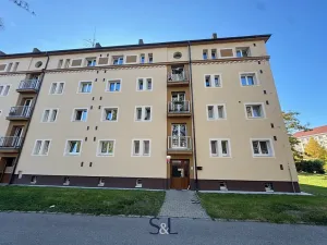 Pronájem bytu 2+1, Kladno, U tržnice, 51 m2