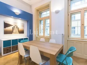 Pronájem bytu 2+kk, Praha - Nové Město, Soukenická, 66 m2
