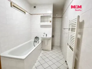 Pronájem bytu 2+kk, Vestec, Ve Stromkách, 46 m2
