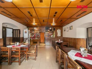 Prodej ubytování, Kladruby, Husova, 900 m2