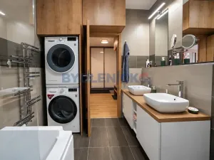 Prodej bytu 2+kk, České Budějovice, České Vrbné, 71 m2