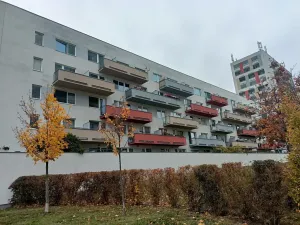 Pronájem bytu 2+kk, Praha, Hornoměcholupská, 58 m2