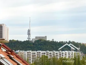 Prodej bytu 2+kk, Praha - Holešovice, Komunardů, 53 m2