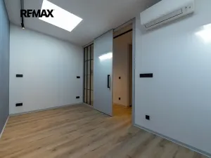 Prodej vícegeneračního domu, Praha - Vysočany, Moravcových, 228 m2