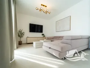 Prodej vily, Sveti Filip i Jakov, Chorvatsko, 166 m2