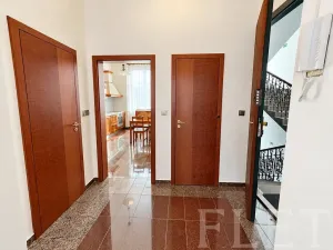 Pronájem bytu 2+1, Praha - Karlín, Sokolovská, 64 m2