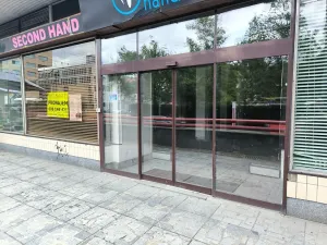Pronájem obchodního prostoru, Ústí nad Labem, Masarykova, 141 m2