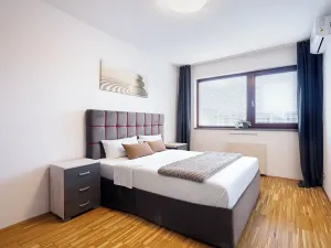 Pronájem bytu 2+kk, Praha - Karlín, Rohanské nábřeží, 60 m2