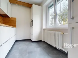Pronájem bytu 1+1, Ústí nad Labem - Ústí nad Labem-centrum, SNP, 30 m2