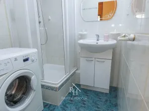 Prodej bytu 3+1, Kladno, Lacinova, 70 m2