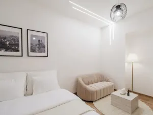 Pronájem bytu 1+1, Praha - Vršovice, Košická, 34 m2