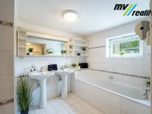 Prodej rodinného domu, Čelákovice, Na Požárech, 202 m2