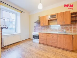 Prodej bytu 2+1, Broumov - Velká Ves, třída Osvobození, 63 m2