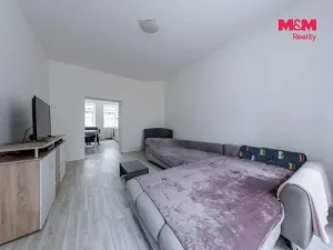 Prodej komerční nemovitosti, Karlovy Vary, Moravská, 85 m2