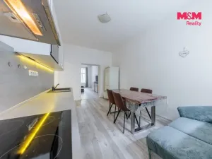 Prodej komerční nemovitosti, Karlovy Vary, Moravská, 85 m2