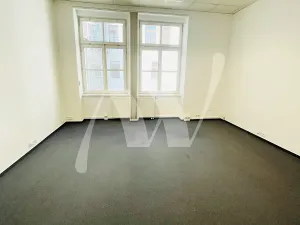 Pronájem kanceláře, Praha - Nové Město, Lazarská, 142 m2