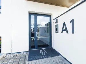 Pronájem bytu 2+kk, Kladno, Ke stadionu, 58 m2