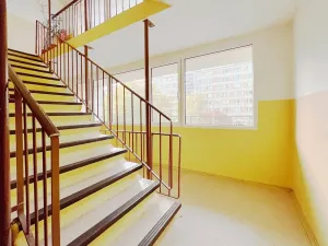 Prodej bytu 3+1, Praha - Střížkov, Varnsdorfská, 56 m2
