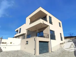 Prodej rodinného domu, Vodice, Chorvatsko, 180 m2