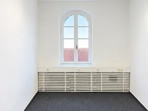 Pronájem kanceláře, Uherský Brod, Masarykovo nám., 15 m2