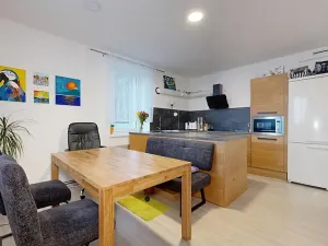 Prodej vily, Jirny, 306 m2