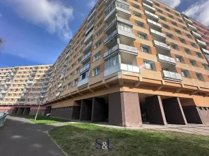 Pronájem bytu 3+1, Chomutov, Bezručova, 83 m2