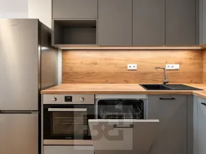 Pronájem bytu 2+kk, České Budějovice, Generála Klapálka, 55 m2