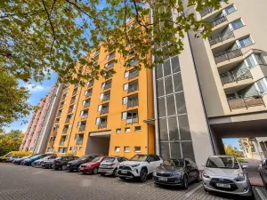 Prodej bytu 1+kk, Praha - Troja, Hnězdenská, 33 m2