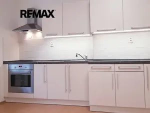 Pronájem bytu 2+kk, Praha - Břevnov, 40 m2