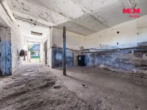 Prodej zemědělské usedlosti, Dobrovice - Libichov, 300 m2
