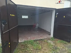 Pronájem skladu, Kolín, Třídvorská, 21 m2