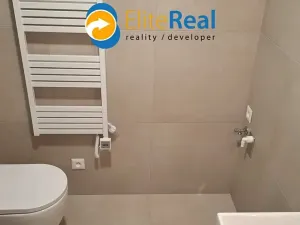 Pronájem bytu 2+kk, Olomouc, Varšavské nám., 43 m2